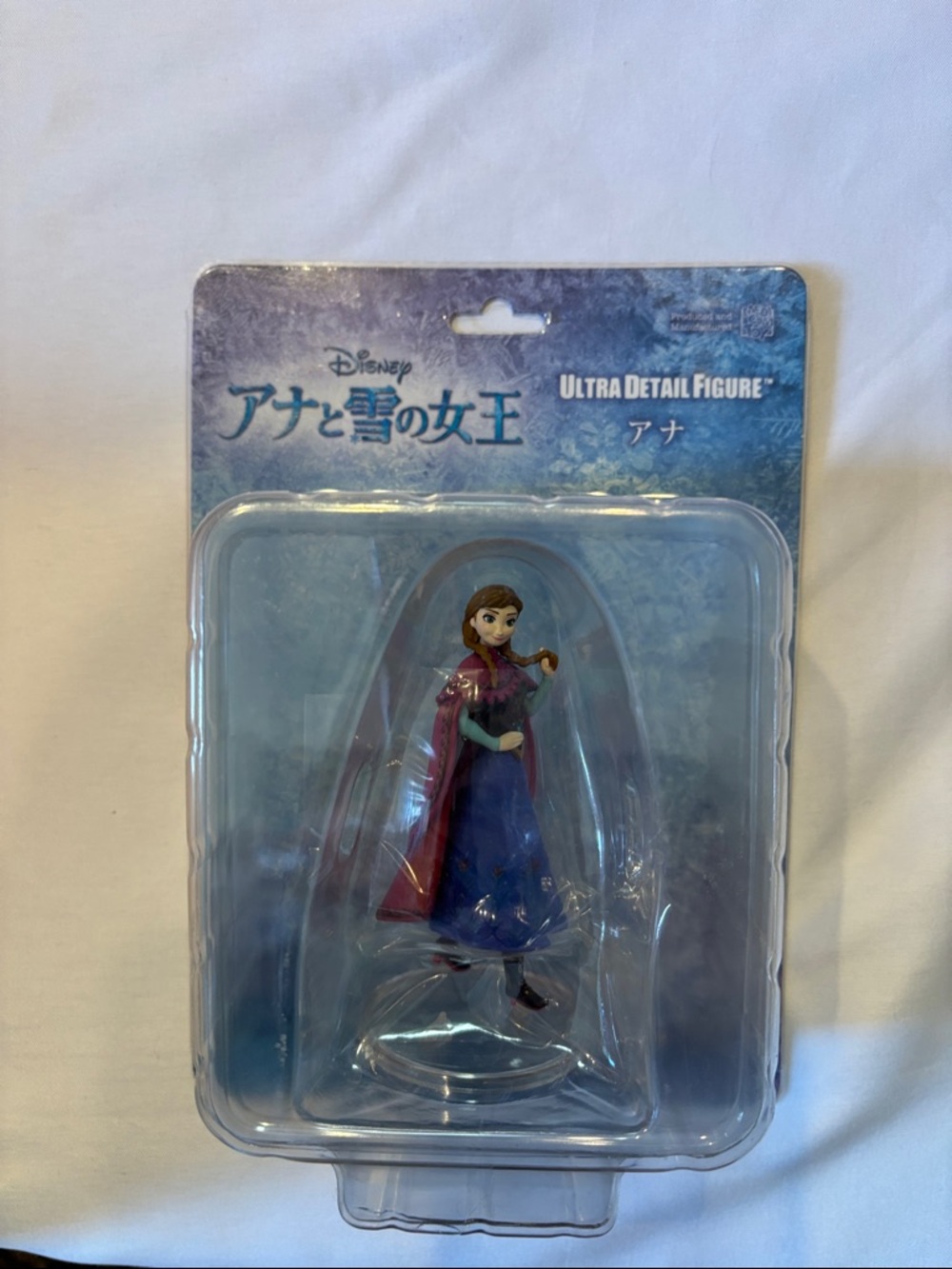 Disney Anna Figure - Blue Dress, Magenta Cape